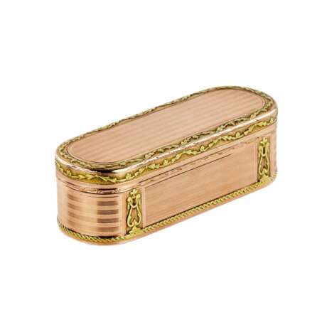 Snuffbox in two-tone gold. France. The turn of the 19th-20th centuries. Gold 14K At the turn of 19th -20th century - photo 1