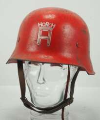 Werkswehr: Stahlhelm - Horch.