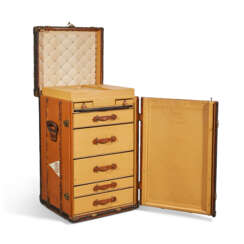 AN ORANGE VUITTONITE CANVAS DESK TRUNK FOR LINEN WITH BRASS HARDWARE