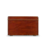 A MAHOGANY RUNNING-BOARD TRUNK FOR AUTOMOBILE TOOLS WITH BRASS HARDWARE - photo 6