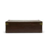 A NATURAL COWHIDE LEATHER SUITCASE WITH BRASS HARDWARE - Foto 6