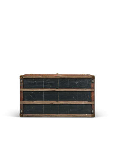 A MONOGRAM CANVAS LADY'S HIGH 110 TRUNK WITH BRASS HARDWARE - photo 7