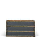 A DAMIER CANVAS MEN LOW 100 TRUNK WITH BRASS HARDWARE - photo 7