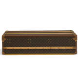 A SPECIAL ORDER MONOGRAM CANVAS CROQUET TRUNK WITH BRASS HARDWARE - фото 7