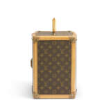 A MONOGRAM CANVAS VANITY TRUNK WITH BRASS HARDWARE BY SHARON STONE FOR AMFAR - фото 6