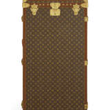 A RARE, MONOGRAM CANVAS CASINO TRUNK WITH BRASS HARDWARE - photo 3