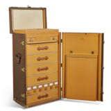 A MONOGRAM CANVAS DESK TRUNK FOR LINEN AND SHOES WITH BRASS HARDWARE - photo 4