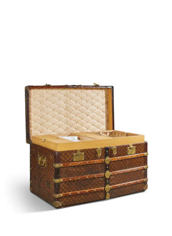 A MONOGRAM CANVAS TRUNK WITH DOORS AND DRAWERS WITH BRASS HARDWARE - фото 3