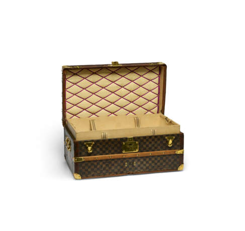 A DAMIER CANVAS CABIN 70 TRUNK WITH BRASS HARDWARE - фото 3