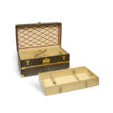 A DAMIER CANVAS CABIN 70 TRUNK WITH BRASS HARDWARE - фото 4