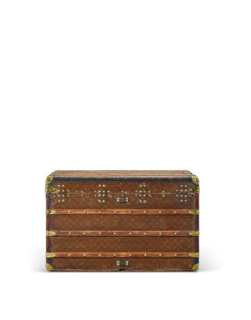 A MONOGRAM CANVAS COURRIER 90 TRUNK WITH BRASS HARDWARE - photo 6