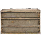 A GRIS TRIANON COATED CANVAS TRUNK WITH BLACK LACQUERED IRON HARDWARE - фото 7