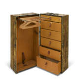 A RARE, HERMETIC COPPER EXPLORER WARDROBE TRUNK WITH BRASS HARDWARE - photo 3