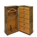 A RARE, HERMETIC COPPER EXPLORER WARDROBE TRUNK WITH BRASS HARDWARE - photo 4