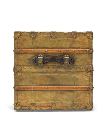 A RARE, HERMETIC COPPER EXPLORER WARDROBE TRUNK WITH BRASS HARDWARE - Foto 6