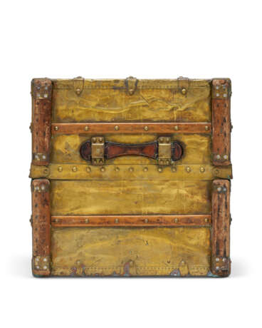 A RARE, HERMETIC COPPER EXPLORER WARDROBE TRUNK WITH BRASS HARDWARE - фото 7