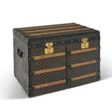 A DAMIER CANVAS TRUNK WITH DOORS AND DRAWERS WITH BRASS HARDWARE - photo 2