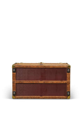 A MONOGRAM CANVAS COURRIER 80 TRUNK WITH BRASS HARDWARE - фото 7