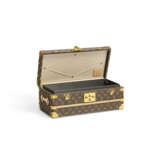 A MONOGRAM CANVAS FLOWER TRUNK WITH BRASS HARDWARE - фото 3