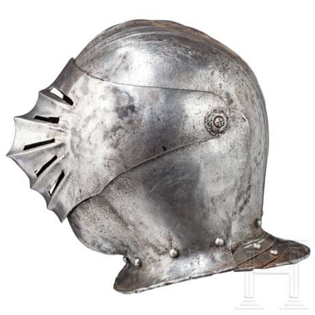 Geschlossener Helm, Sammleranfertigung im Stil des frühen 16. Jhdts. - Foto 2