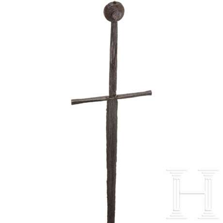 Ritterliches Schwert zu anderthalb Hand, Sammleranfertigung im Stil um 1450 - Foto 3