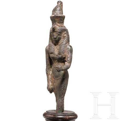 Bronzestatuette der Göttin Mut, Spätzeit, Mitte 1. Jtsd. v. Chr. - Foto 2