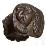 Fünf Abdrücke von Siegeln auf Ton, Tonmodel und Bronzepunze mit Raubvogel, griechisch, spätantik und frühislamisch, 3. Jhdt. v. - 8. Jhdt. n. Chr. - photo 3