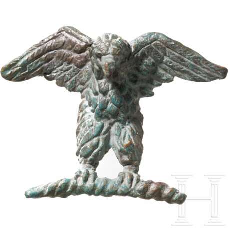 Adler auf Donnerkeil, Bronzeapplik, römisch, 2. - 3. Jhdt. n. Chr. - Foto 2