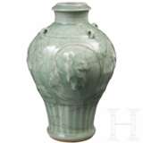 Longquan-Seladon-Vase mit Pfingstrose, China, wohl Ming-Dynastie - Foto 12