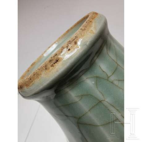 Longquan-Seladon-Vase mit Pfingstrose, China, wohl Ming-Dynastie - Foto 19