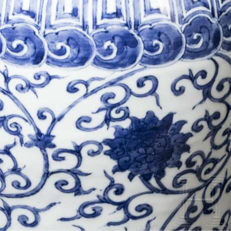 Große blau-weiße Meiping-Vase, China, 20. Jhdt. - Foto 13