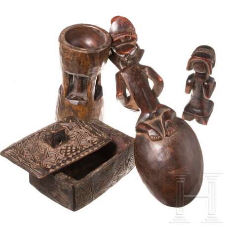 Vier Gegenstände aus Holz, Kongo, 20. Jhdt. - photo 2