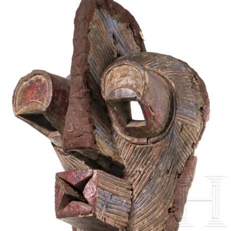 Karyatidenhocker und Kifwebe-Maske der Songye, Kongo - photo 5