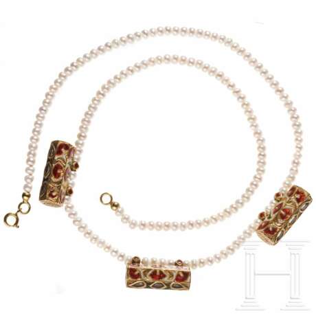 Perlenkette mit Gold- und Emaille-Gliedern, Indonesien oder Indien, Anfang 20. Jhdt. - фото 1