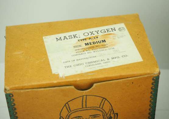 USA: Oyxgen Mask A-14 (1944) in Originalverpackung. - Foto 2