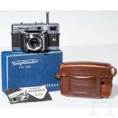 Voigtländer-Vitessa-Messsucher-Kamera mit Bereitschaftstasche, Verkaufskarton und Bedienungsanleitung