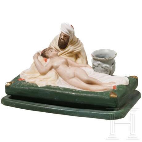 Erotische Porzellanfigur als Kerzenleuchter mit Odalisque und Sultan, Russland, letztes Drittel 19. Jhdt. - фото 1