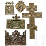 Bronze-Ikone, Applike, zwei Triptychen und Kruzifix, Russland, 18./19. Jhdt. - Foto 1