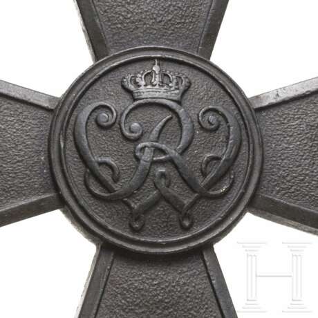 Bulgarisches Tapferkeitskreuz und Kreuz für Kriegshilfsdienste 1916 - photo 4
