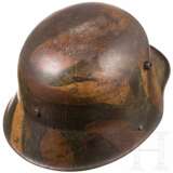 Helm M 16 mit Tarnanstrich - Foto 4