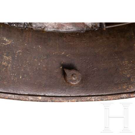 Helm M 16 mit Tarnanstrich - Foto 5