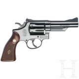 Smith & Wesson Mod. 19-2, "The .357 Combat Magnum" - photo 2