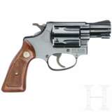 Smith & Wesson .38 Chief's Special - фото 2