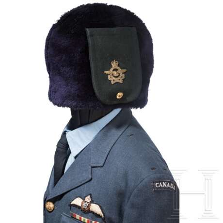 Uniformensemble für einen Second Lieutenant der Royal Canadian Air Force - фото 4