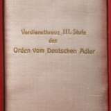 Deutscher Adler-Orden - Verdienstkreuz 5. Klasse mit Schwertern, Ausführung ab 1939, im Etui - фото 4