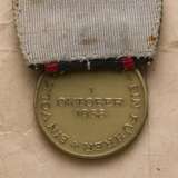 Medaille 1.10.38 mit Spange "Prager Burg" an Einzelschnalle - фото 4