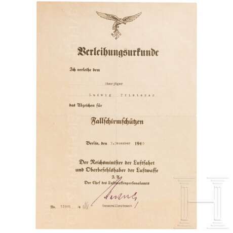 Urkunde zum Abzeichen für Fallschirmschützen der Luftwaffe, 1940 - photo 1