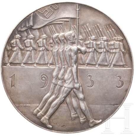 Silberne Siegermedaille der Deutschen Sportbehörde 1933 - Foto 1
