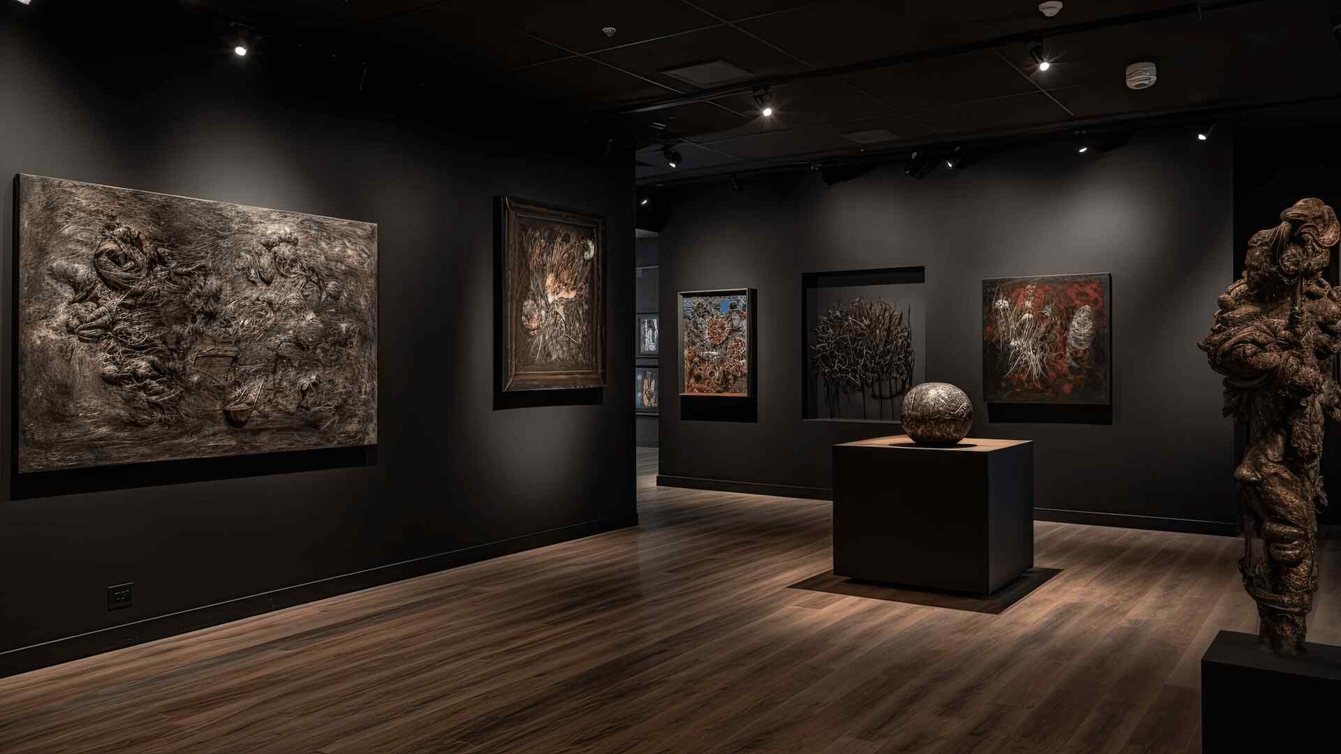 Service for holding auctions