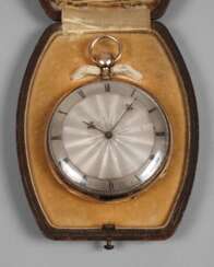 Goldene Taschenuhr mit Schlagwerk 